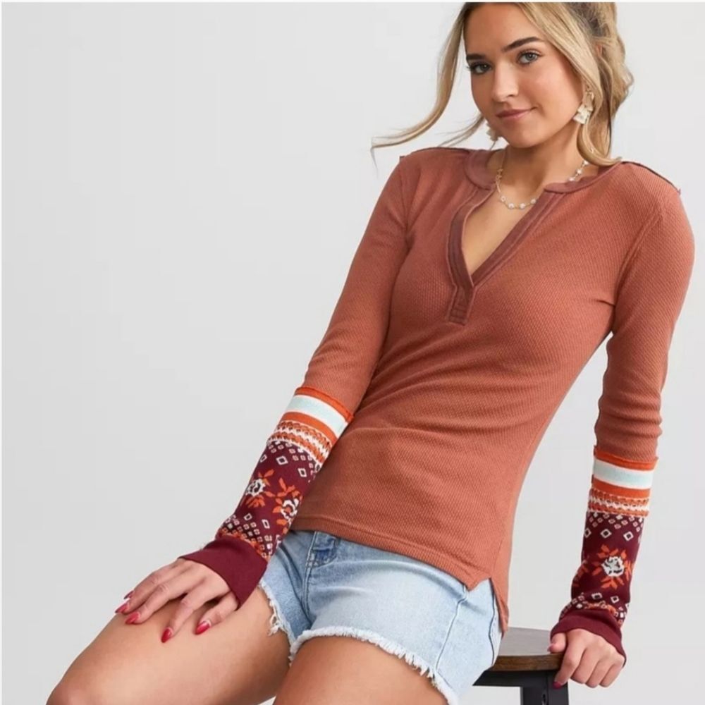 FREE PEOPLE Mikah Thermal Henley Top Layering Cuff V-Neck‎ Autumn Burnt Orange S